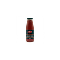 Balducci Italian-style cooking sauce in a 700g jar, featuring rich tomato and herb ingredients, ideal for pantry use.